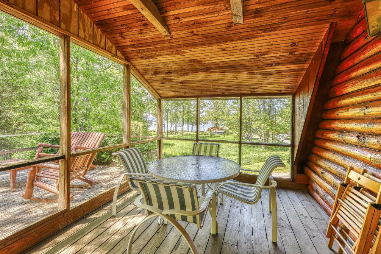 2 Bed 2 Bath Vacation Home In Charlotte Екстериор снимка