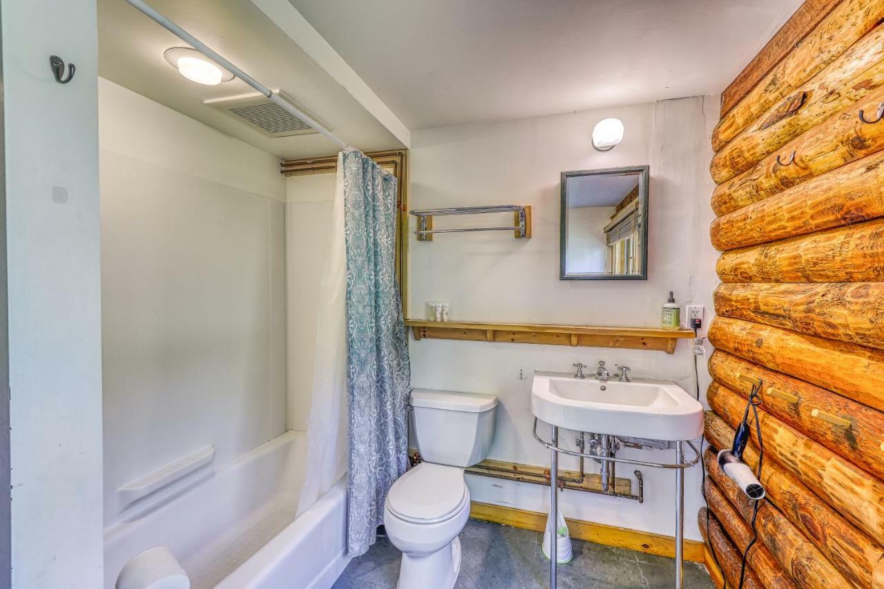 2 Bed 2 Bath Vacation Home In Charlotte Екстериор снимка